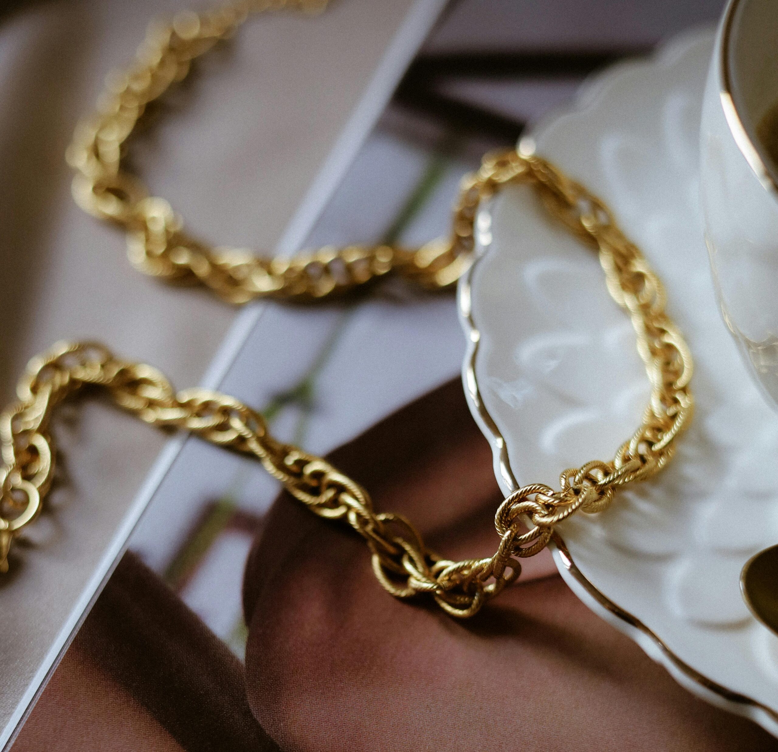 You are currently viewing Design Your Dream Piece: The Beauty of Custom Jewelry 